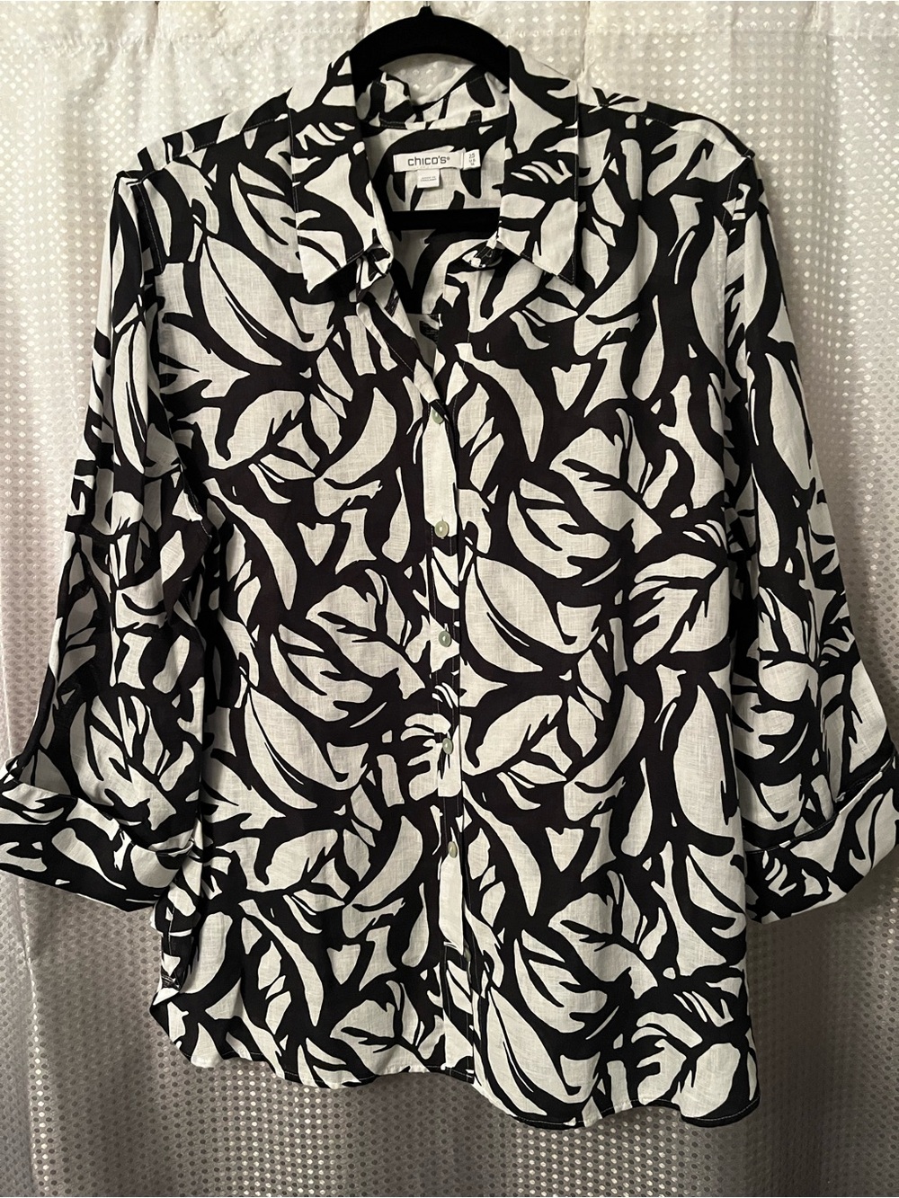 Chico's Black and White Leaf-Print No Iron Linen Shirt